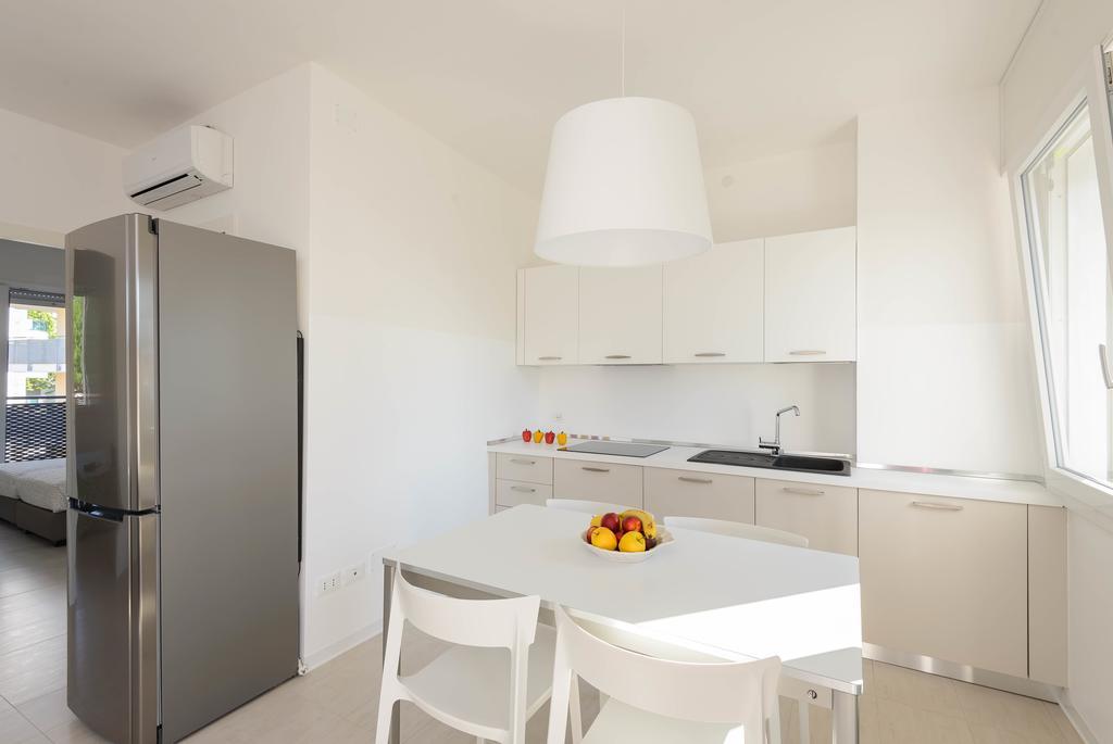 Venus Apartment Lignano Sabbiadoro Exterior photo